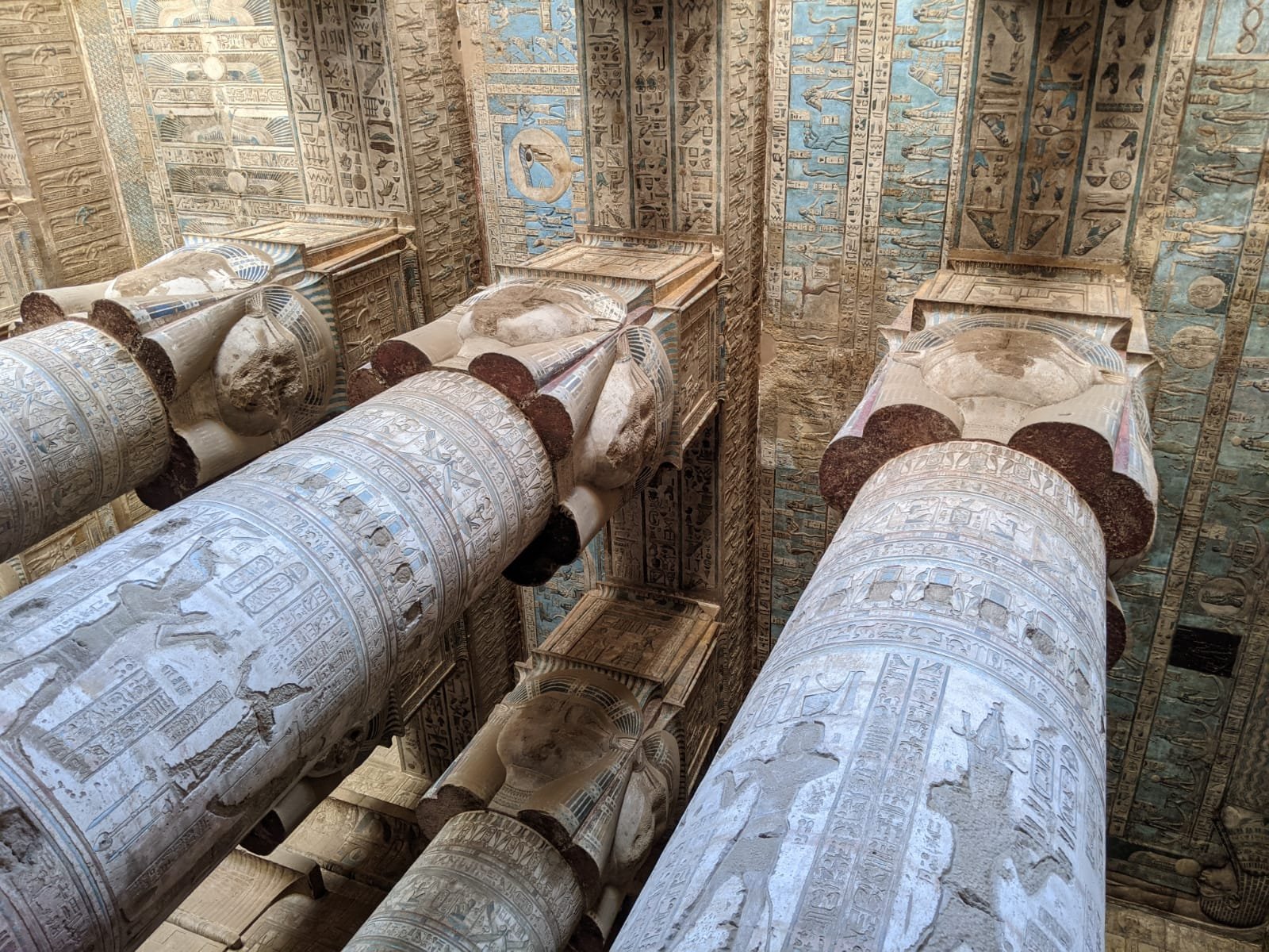 <span> Day 10 </span>Temples of Abidos and Dendera - travel by car